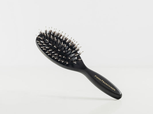 Fiona Franchimon Flat Pocket Brush | Sensitive Scalp
